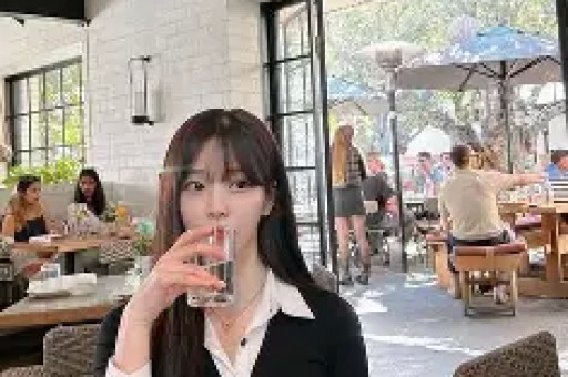 炸裂！女星被大佬做局签屈辱协议、被爆猛料的瓜