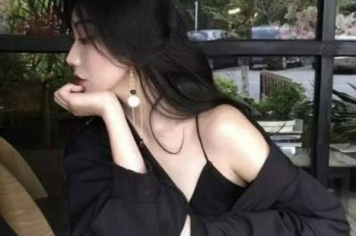 前TVB知名女星又曝大瓜当众被男星伸手进裤子因在海上不敢吭
